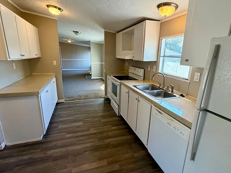 Woodland Estates (FL) — Photo 30