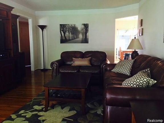 5th image of 21793 S Brandon St