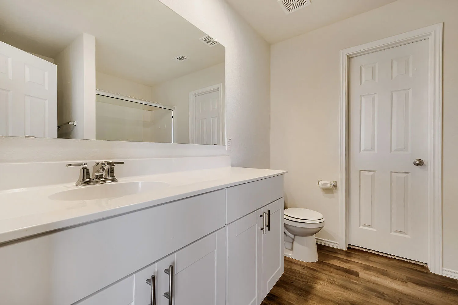 4 bed, 2029 sqft, $1,725 — Photo 3