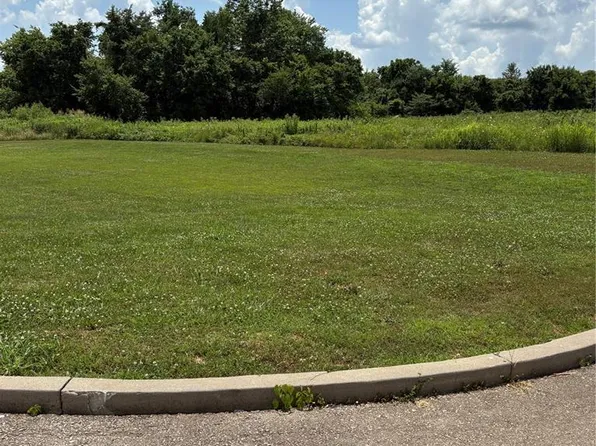 1261 W Main, Fredericktown, MO 63645