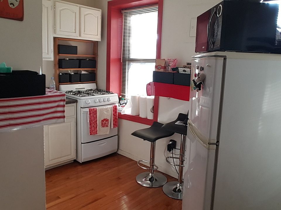 1st image of 692 Henry St APT 2L