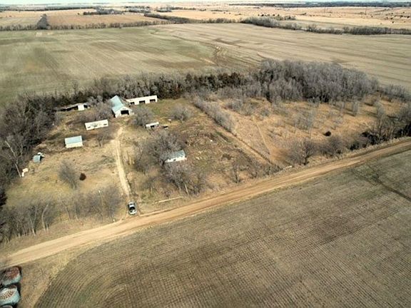 2nd image of 2053 Frontier Rd