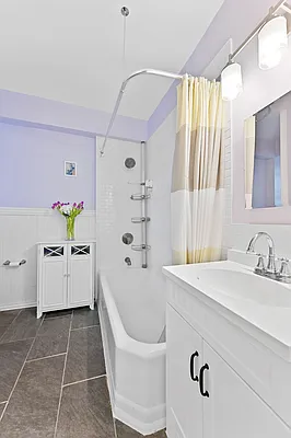 Sold by Poljan Properties Inc. | media 11