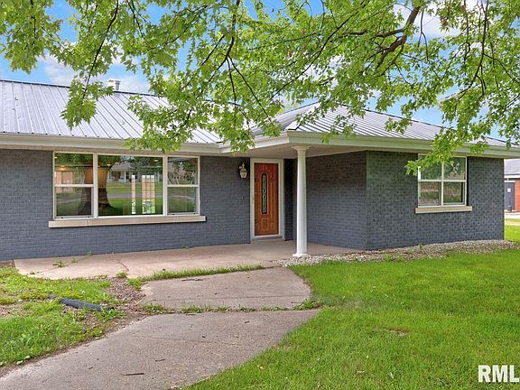 2nd image of 2928 W Lake Ave