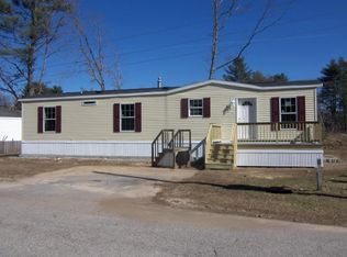 7 Melrose Dr, Rochester, NH 03878