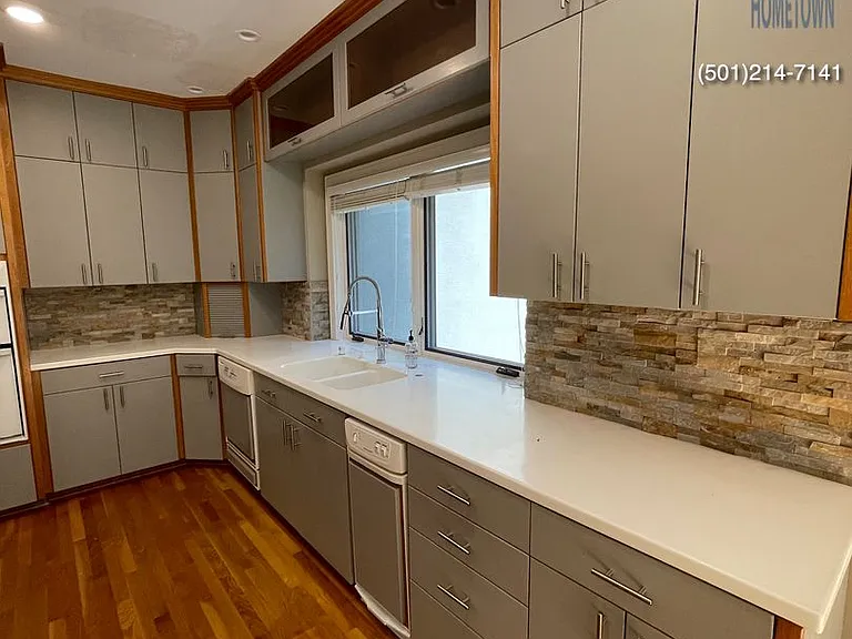 5806 Highway 5 — Photo 14