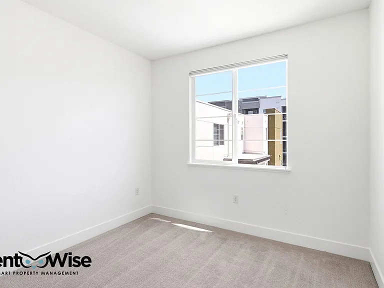 29384 Hub Ln — Photo 26
