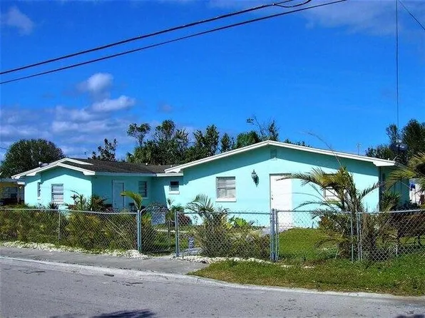 1212 Avenue L, Fort Pierce, FL 34950