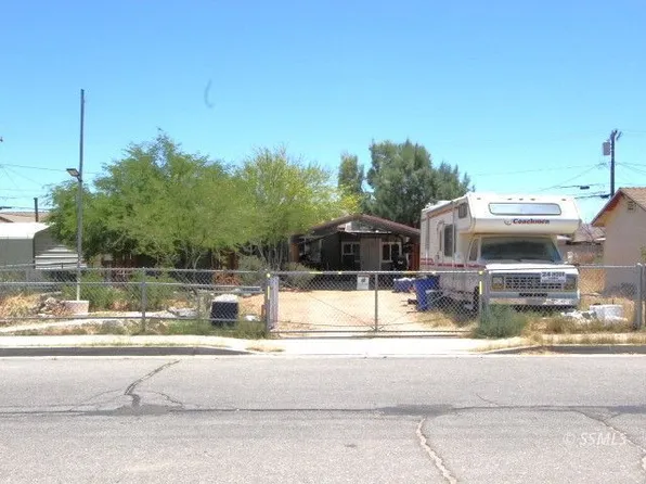 309 W Haloid Ave, Ridgecrest, CA 93555