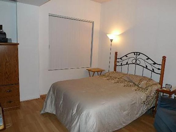 5th image of 6238 26th St Unit 410