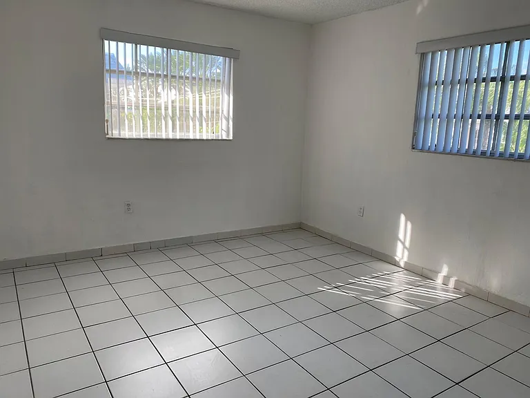 251 Galen Dr #304 — Photo 9