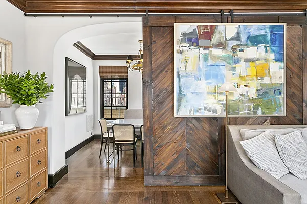 Rented by Compass | media 14