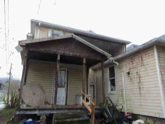 2nd image of 314 Chandler Ave #316