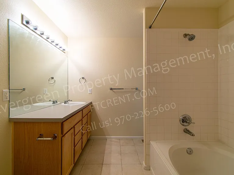 2820 Golden Wheat Ln — Photo 32