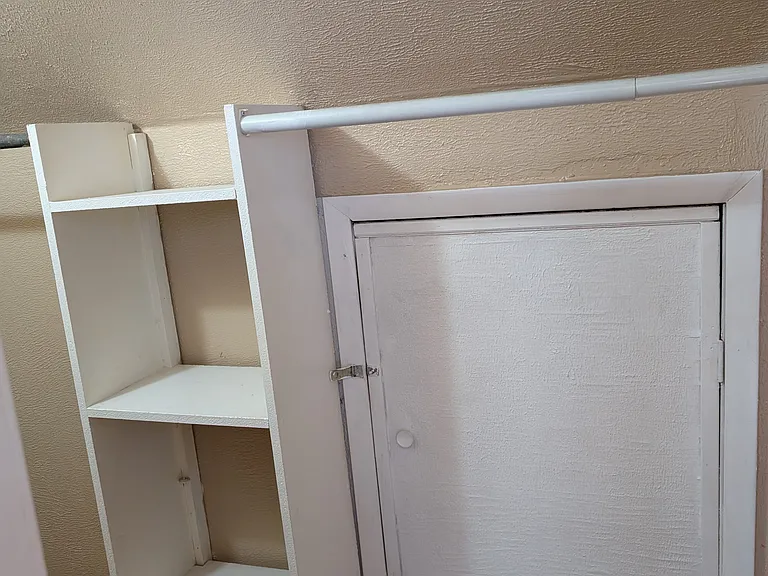 Up stairs bed rm, walk in closet