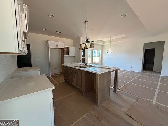 4th image of 226 Robert Williams Rd