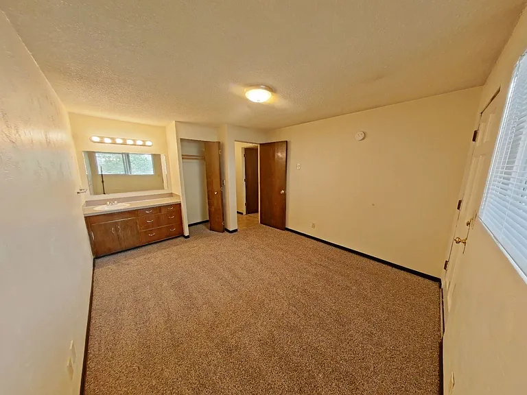 1747 Hilyard Aly — Photo 5