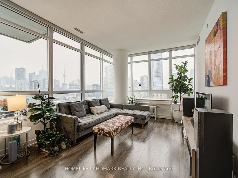 365 Church St #2711 — Photo 8