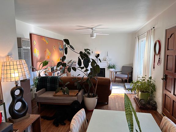 5th image of 731 W Elder St