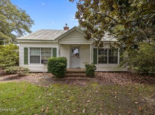 2384 Wintergreen Rd, Cove City, NC 28523