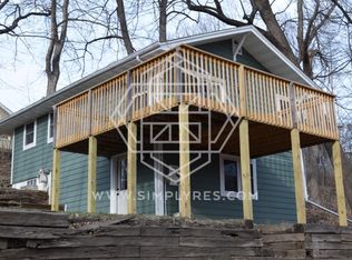 4452 Lamberton Rd, Mound, MN 55364