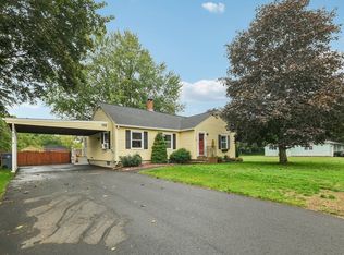 272 Pelham St, Methuen, MA 01844