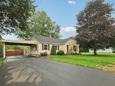 272 Pelham St, Methuen, MA, 01844