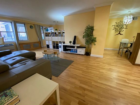 4th image of 4310 Kissena Blvd APT 10-B