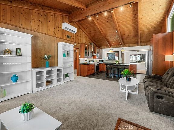 3rd image of 2170 Spring Oak Dr
