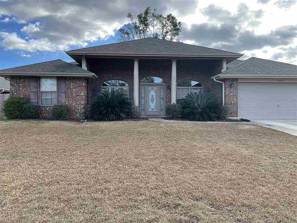 1st image of 2040 Larkspur Cir