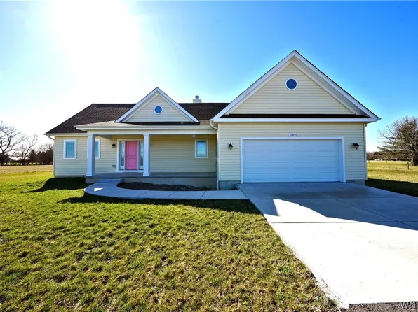 11355 Hunts Corners Rd, Akron, NY 14001