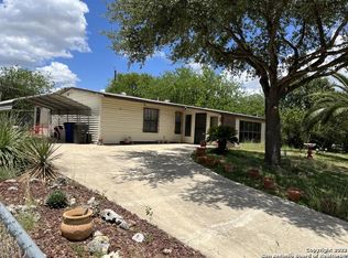 115 Oak Valley Dr, San Antonio, TX 78227