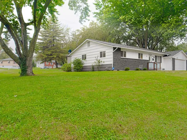 13021 E 40th Ter S, Independence, MO 64055