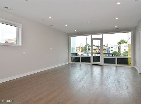 2nd image of 2335 W Chicago Ave #2F
