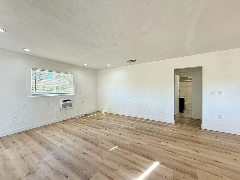73760 Rancho Rd #2 — Photo 3
