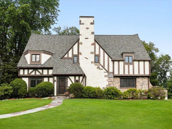 6 Fairway Drive, White Plains, NY 10605