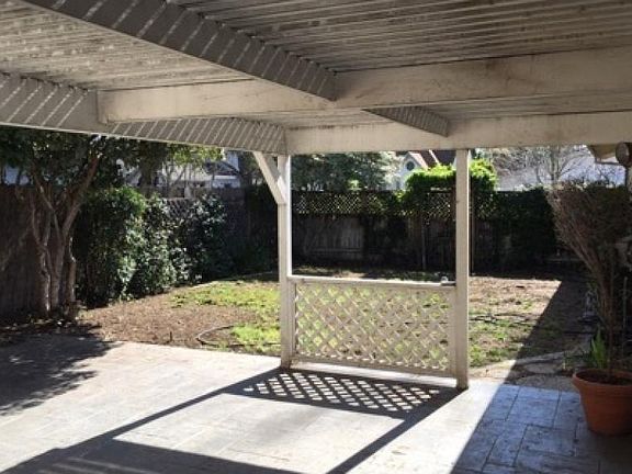 4th image of 9842 Cobblestone Dr