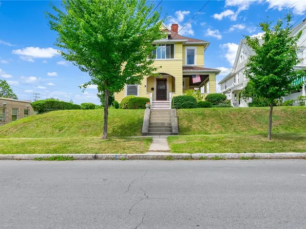 7 Sherrill St, Geneva, NY 14456