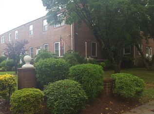10-33 Whitestone Expy, Whitestone, NY 11357
