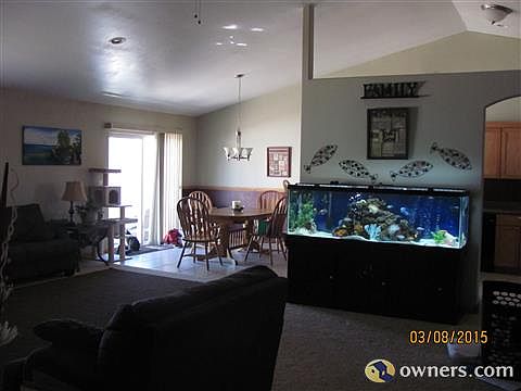Open Floor Plan!