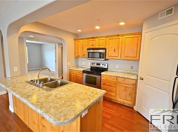 3rd image of 5003 W Calton Ln Unit 104