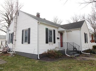 523 Cedar St, Centralia, IL 62801