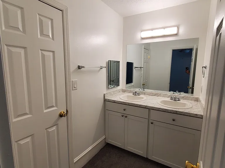18 Somerset Pkwy — Photo 10