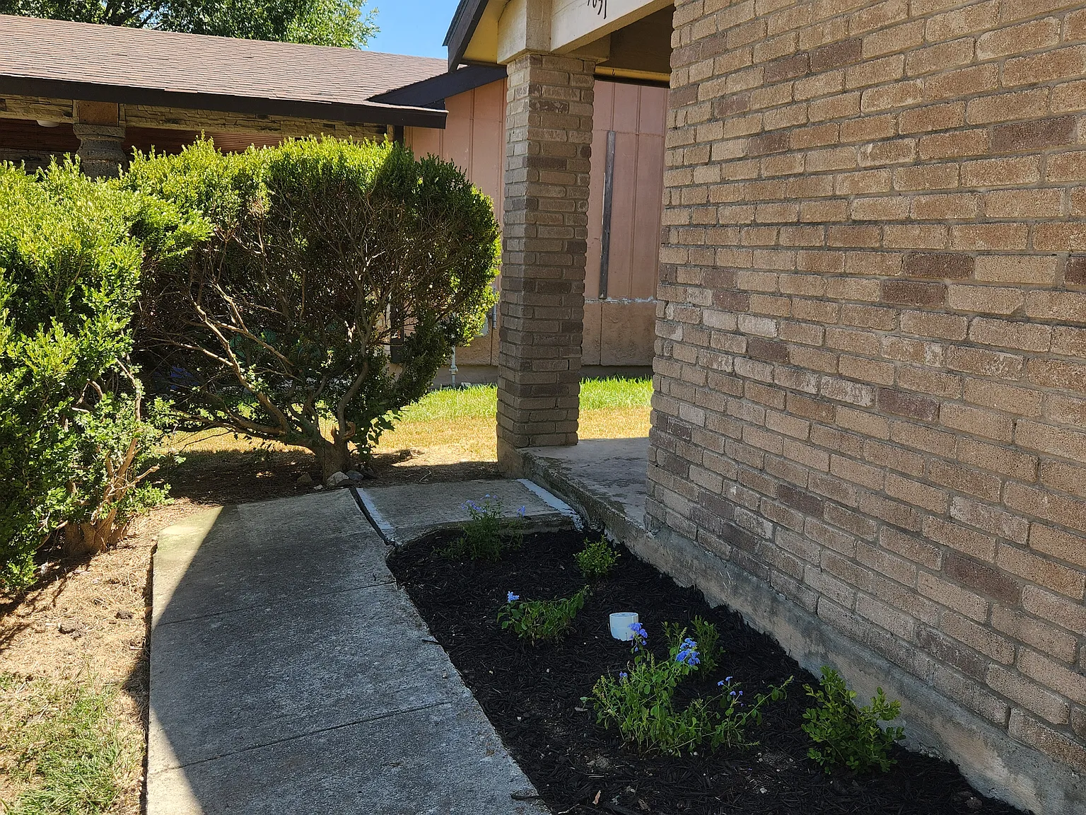 3 bed, 1144 sqft, $1,475 — Photo 3
