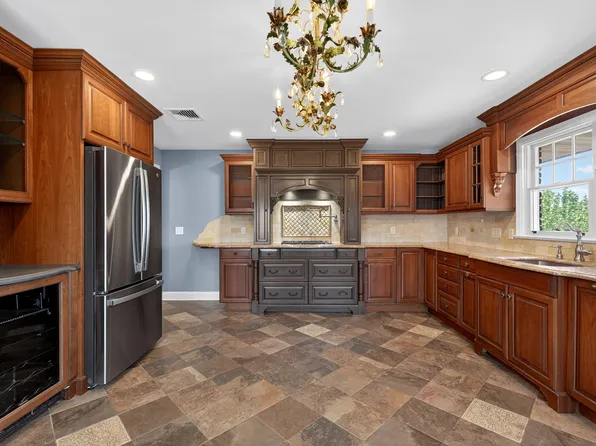 48 Burns Ave #2, Lodi, NJ 07644