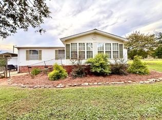 1233 W Cabaniss Rd, Shelby, NC 28150