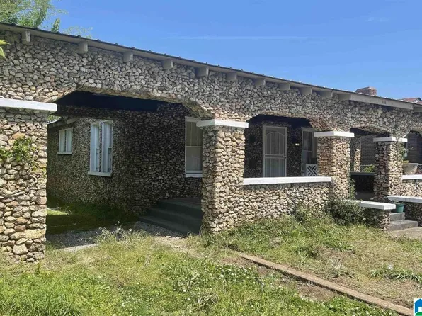 828 McMillon Ave SW, Birmingham, AL 35211