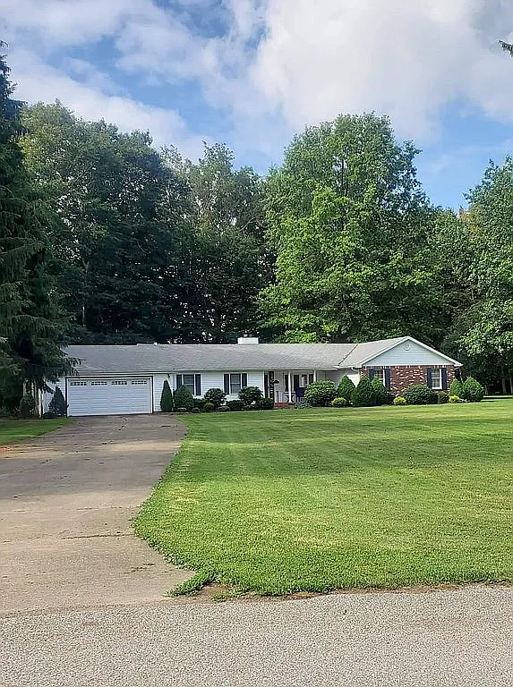 10661 S Edgewood Dr photo 1