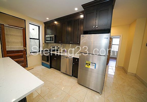 4th image of 24-52 26th St #4