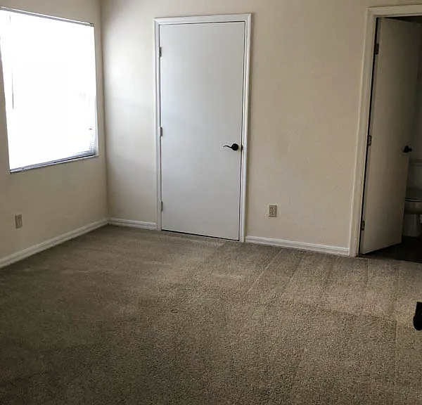 River Park Apartments — Photo 47
